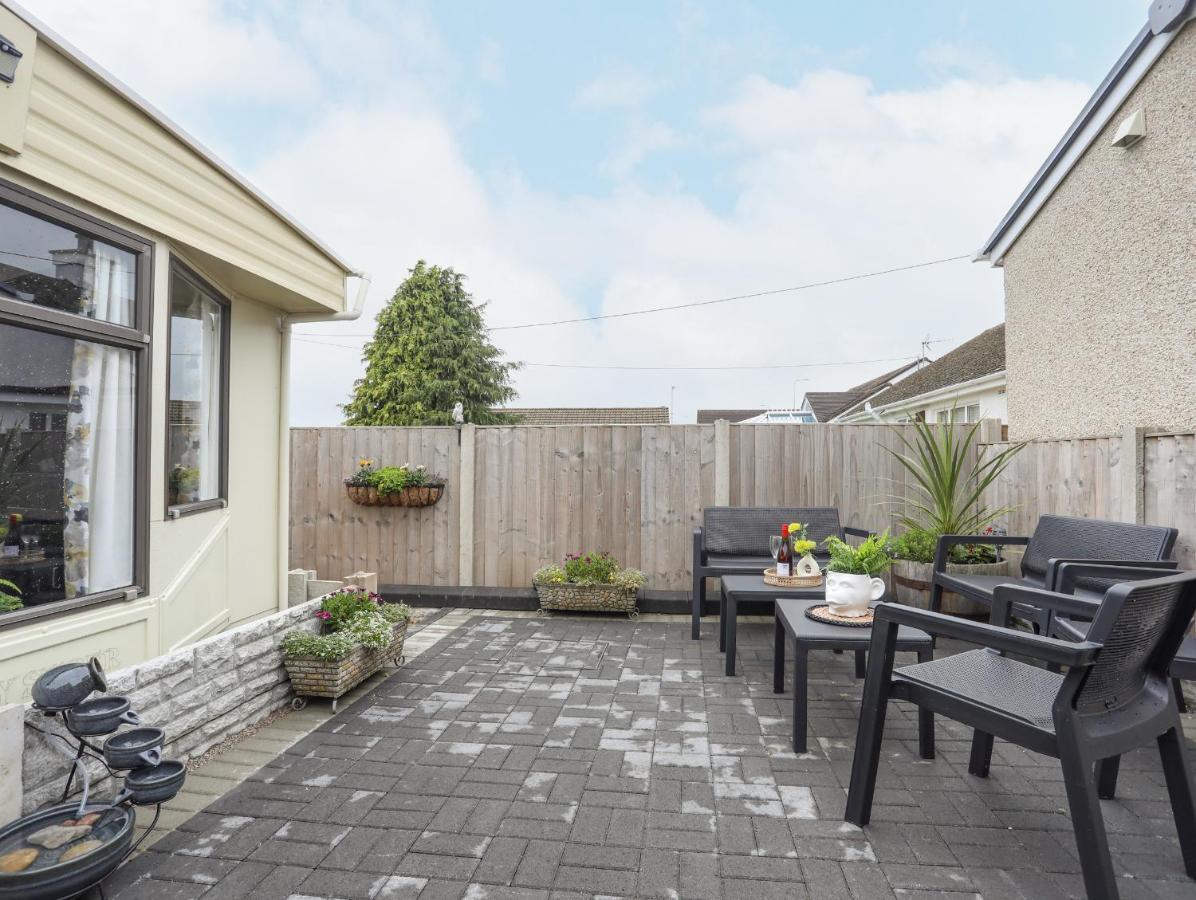 Rhiwlas Bach Benllech Exterior photo